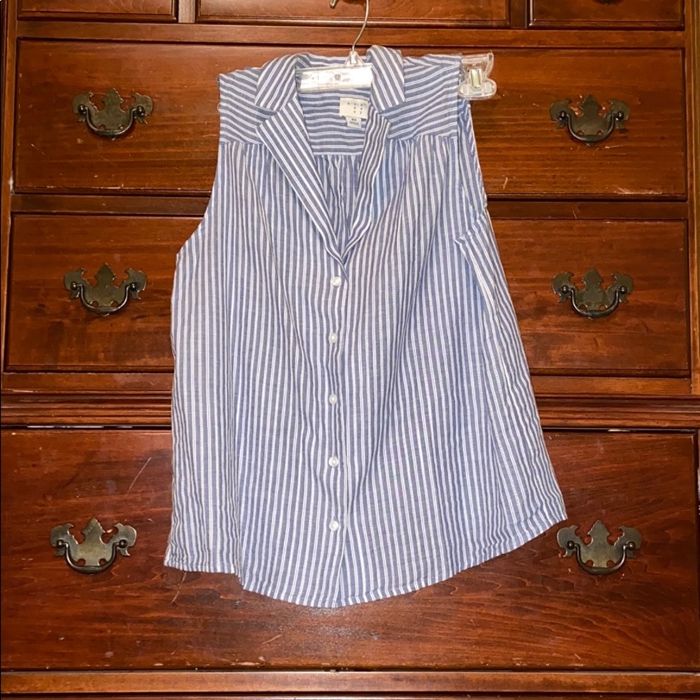 A New Day Sleeveless Striped Button up Shirt
